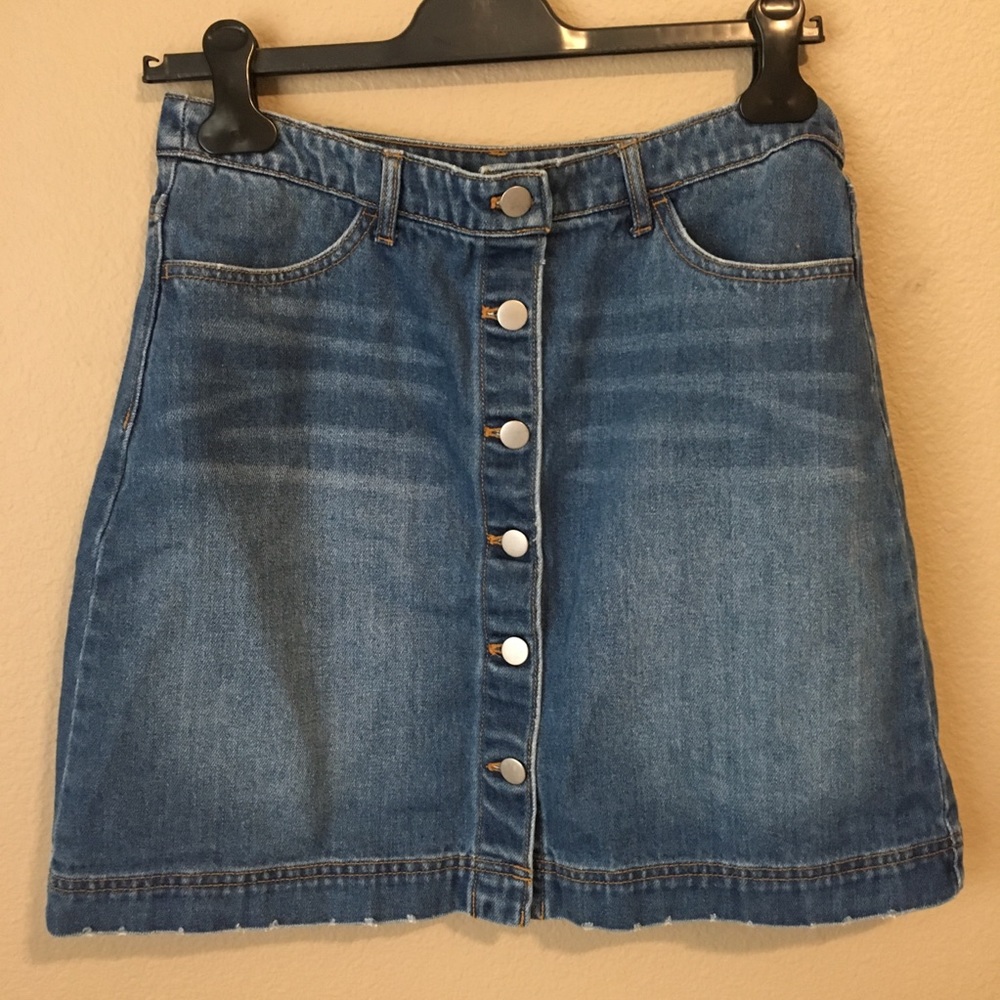 H&M Button-Front Denim Skirt